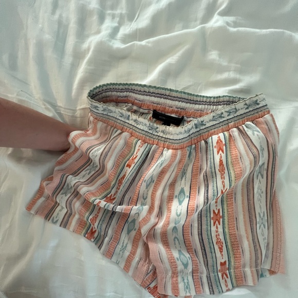 BCBGMaxAzria Issac Short XXS - Picture 7 of 7